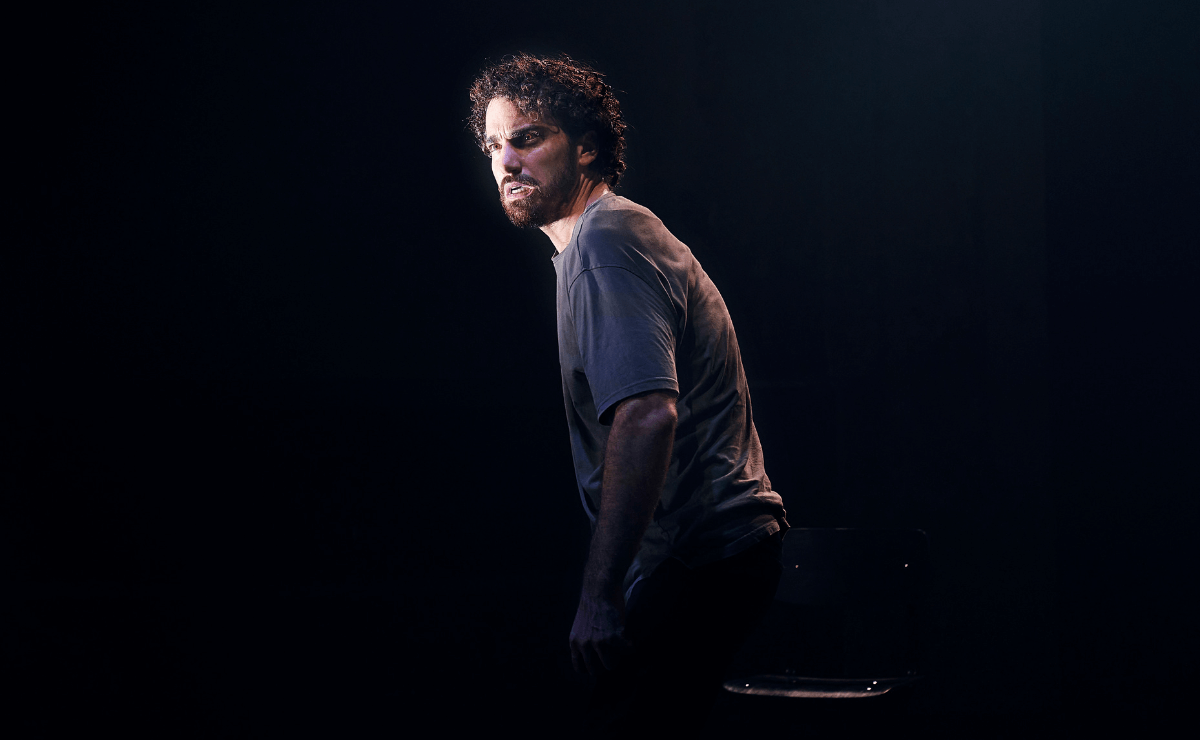 Rubén de Eguía a En mitad de tanto fuego, proper espectacle del Teatre Akadèmia