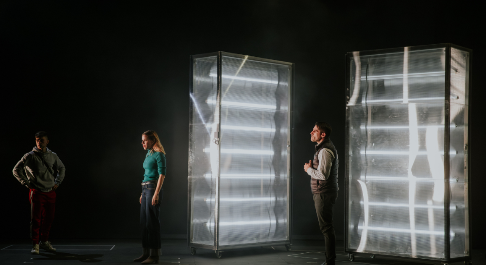 Fotos escena Burpees- Teatre Akadèmia - Miquel Mas Fiol