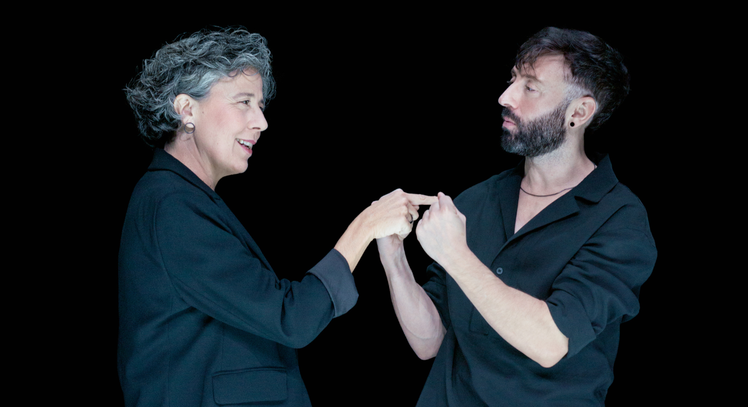 Honestedat Dramatúrgia i direcció Francesc Cuéllar Amb Míriam Iscla i Dafnis Balduz